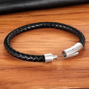 XQNI-New-Classic-Style-Men-Leather-Bracelet_004