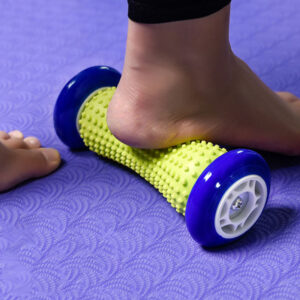 Foot-massage-roller-for-muscle-relaxation_001_IDS-390_400x4