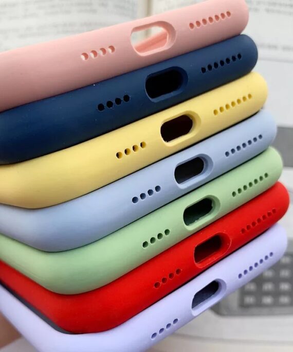 Iphone-12-13-silicone-case_IDS-206_007_640x640.jpg