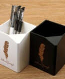 Stationery-Pen-Holder_black-and-white-gold-feather_IDS