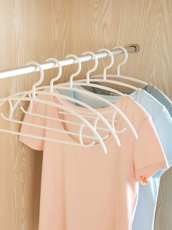 Household-dormitory-clothes-hanger_IDS-459_640.jpg